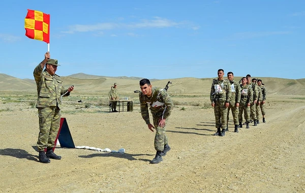 Azərbaycan Ordusunda hərbiləşdirilmiş kross birinciliyi keçirilib - FOTO/VİDEO