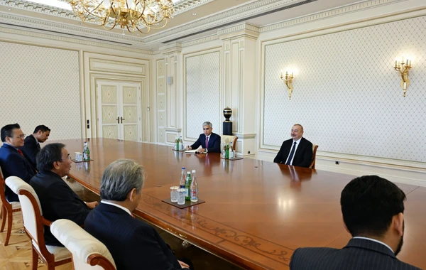 İlham Əliyev Malayziyanın Parlament Senatının prezidentini qəbul edib - FOTO - YENİLƏNİB