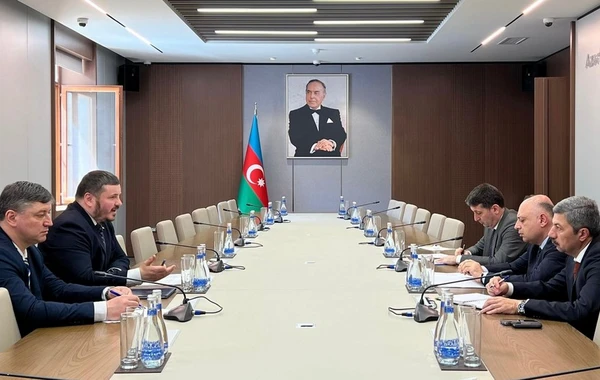 Ukraynanın yeni səfiri etimadnaməsinin surətini Azərbaycan XİN-ə təqdim edib