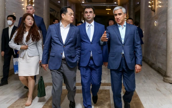 Heydər Əliyev Fondu və Xarici ölkələrlə dostluq üzrə Çin Xalq Assosiasiyası arasında əməkdaşlıq müzakirə olunub - FOTO