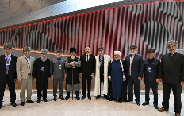 İlham Əliyev Rusiyanın Şimali Qafqaz regionunun müftilərini qəbul edib - FOTO - YENİLƏNİB