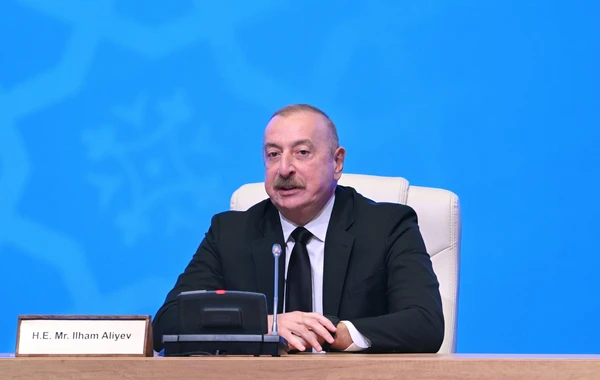 В Баку стартовал международный форум: Президент выступил на церемонии открытия - ОБНОВЛЕНО - ВИДЕО