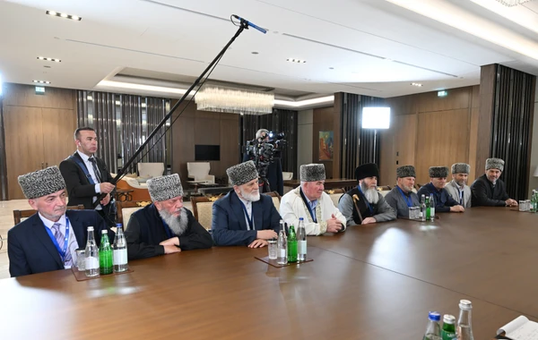 Президент Ильхам Алиев принял делегацию муфтиев Северо-Кавказского региона России - ОБНОВЛЕНО + ФОТО