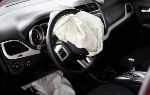 Azərbaycanlı müğənni dəhşətli qəzaya düşüb - VİDEO