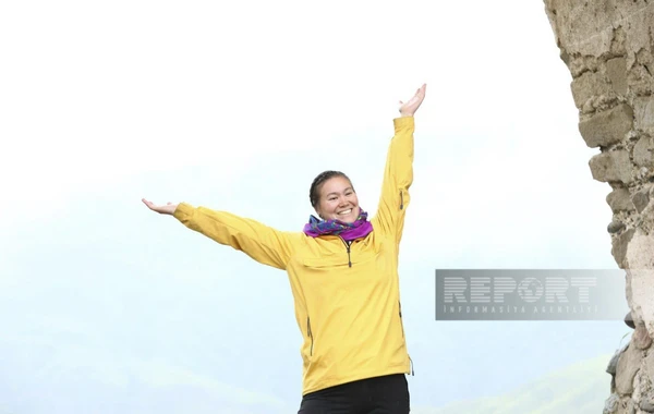 ANAMA nümayəndəsi səyahətçilərə Qarabağda aparılan minatəmizləmə işləri barədə məlumat verib - YENİLƏNİB - FOTO