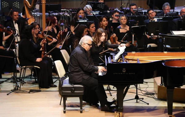 Heydər Əliyev Fondunun 20 illiyinə həsr olunan konsert keçirilib - FOTO/VİDEO