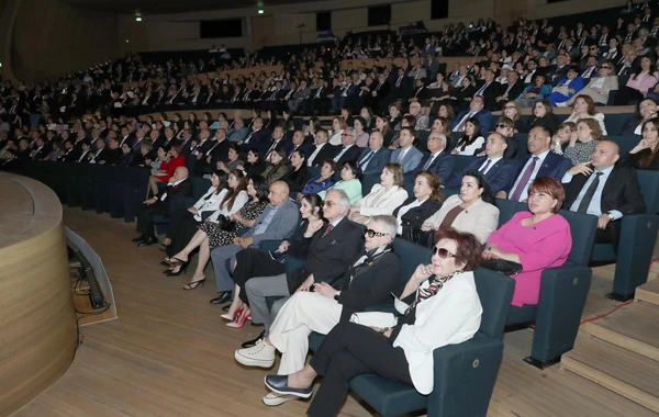 Heydər Əliyev Fondunun 20 illiyinə həsr olunan konsert keçirilib - FOTO/VİDEO