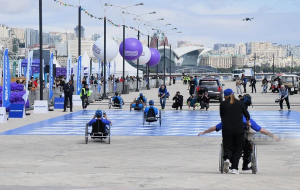 18 mindən çox iştirakçının yarışdığı “Bakı marafonu 2024” start götürüb - FOTO/VİDEO