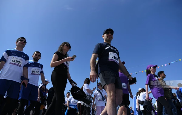 18 mindən çox iştirakçının yarışdığı “Bakı marafonu 2024” start götürüb - FOTO/VİDEO