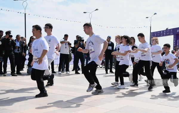 18 mindən çox iştirakçının yarışdığı “Bakı marafonu 2024” start götürüb - FOTO/VİDEO