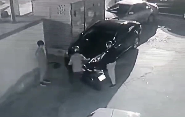 Yasamalda taksi sürücülərini dələduzluq edərək aldadan və motosiklet oğurlayan şəxslər saxlanılıblar - FOTO/VİDEO