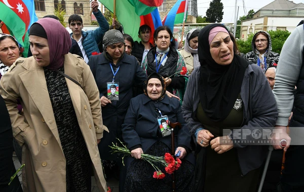 1-ci Qarabağ müharibəsində itkin düşən və 30 il sonra meyitinin qalıqları tapılan Gülalı Dadaşov dəfn edilib - YENİLƏNİB - FOTO