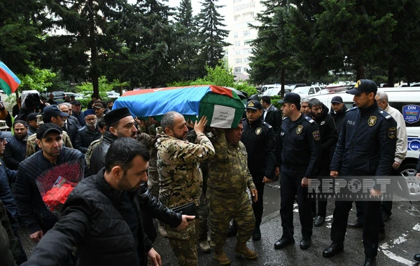 1-ci Qarabağ müharibəsində itkin düşən və 30 il sonra meyitinin qalıqları tapılan Gülalı Dadaşov dəfn edilib - YENİLƏNİB - FOTO