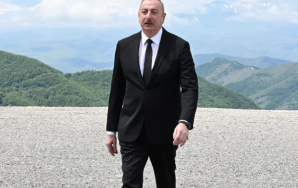 İlham Əliyev Şuşa rayonunun Turşsu qəsəbəsinin təməlini qoyub - YENİLƏNİB + FOTO