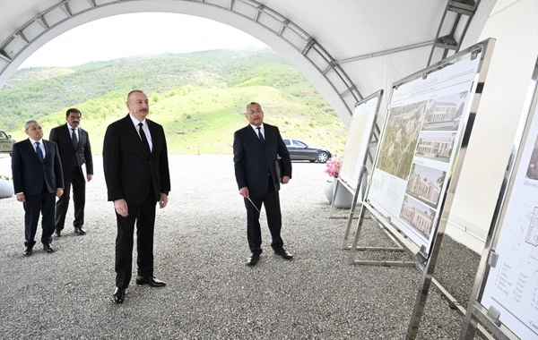 İlham Əliyev Şuşa rayonunun Turşsu qəsəbəsinin təməlini qoyub - YENİLƏNİB + FOTO