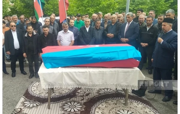 Состоялось перезахоронение останков шехида первой Карабахской войны - ОБНОВЛЕНО - ФОТО