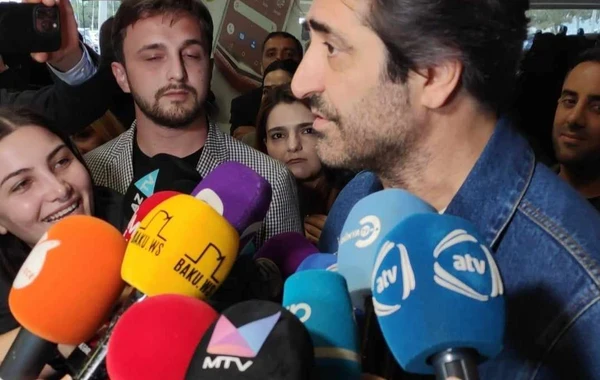 Mahsun Kırmızıgül: “Bakıdakı bütün evlər mənimdir” - FOTO/VİDEO