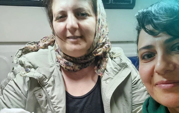 Azərbaycanda təcili tibbi yardım avtomobilində uşaq doğuldu- FOTO