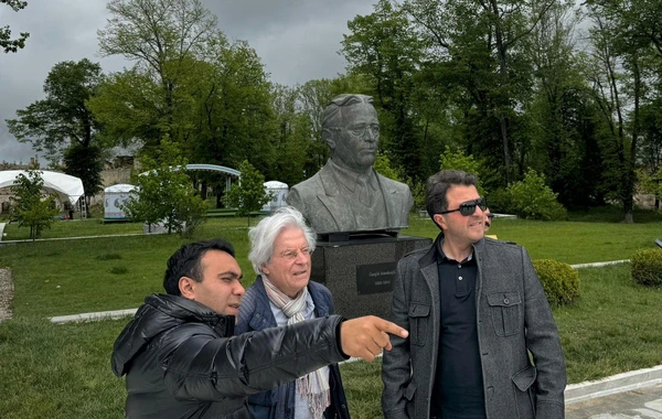 Avropa Parlamentinin deputatı Şuşada olub - FOTO