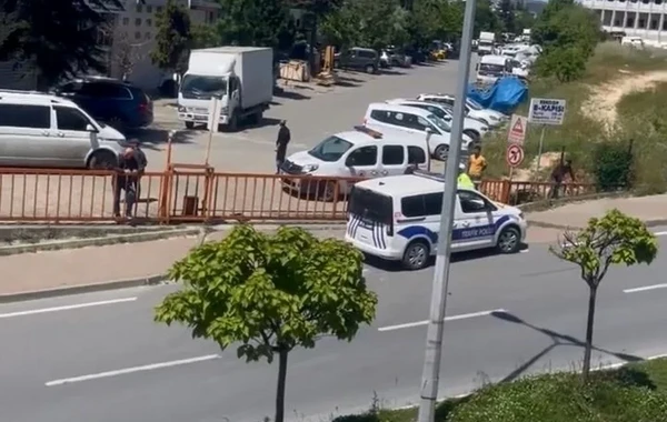 İstanbul metrosunda bomba tapılıb - FOTO