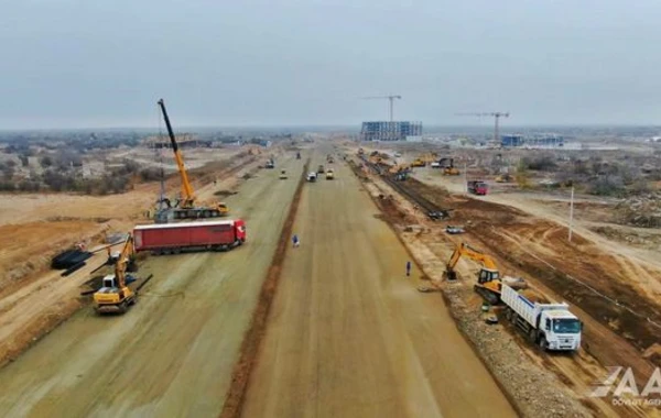 Ağdam şəhərinin daxili yollarının tikintisi necə aparılır? - FOTO/VİDEO