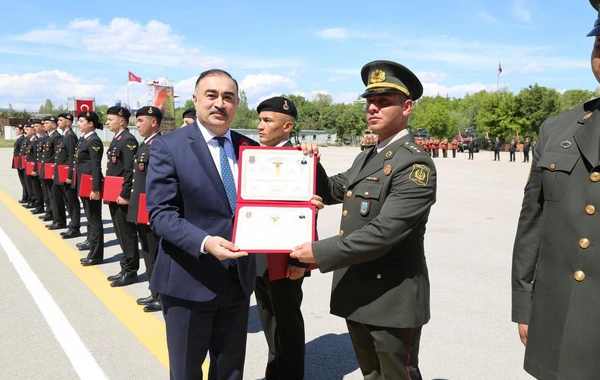 Azərbaycandan olan 19 kursant Türkiyədə səkkiz aylıq kursu tamamlayıb - FOTO