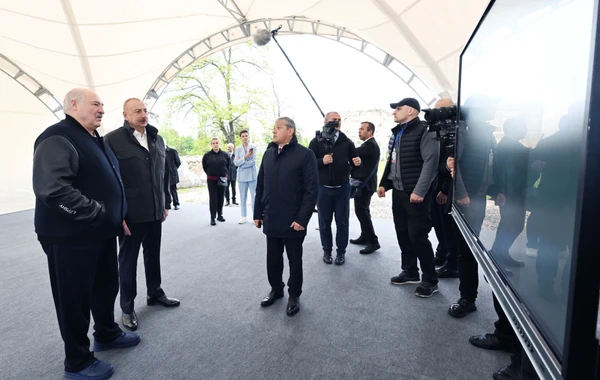 Prezidentlərə Şuşanın Baş planı barədə məlumat verilib - YENİLƏNİB - FOTO