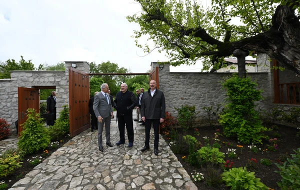 Azərbaycan və Belarus prezidentləri Şuşada Bülbülün ev-muzeyində olublar - YENİLƏNİB - FOTO