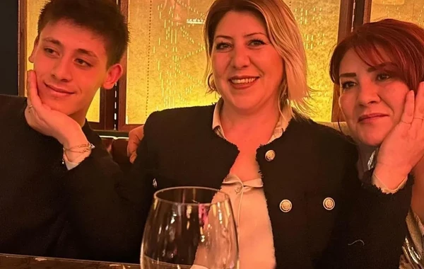 Bu da Arda Gülərin sevgilisi... - FOTO