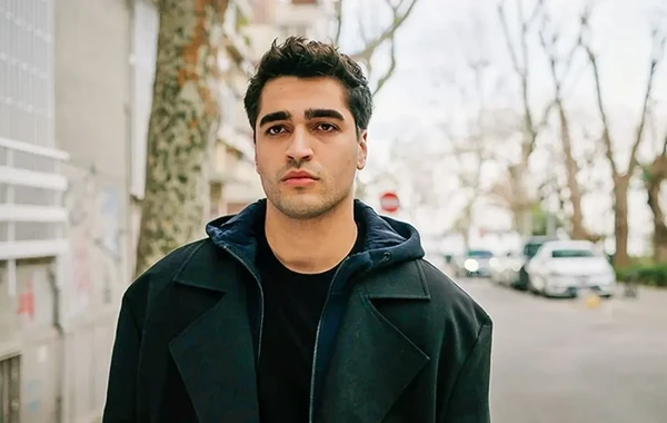 Mert Ramazan Demir necə kəşf edildi?