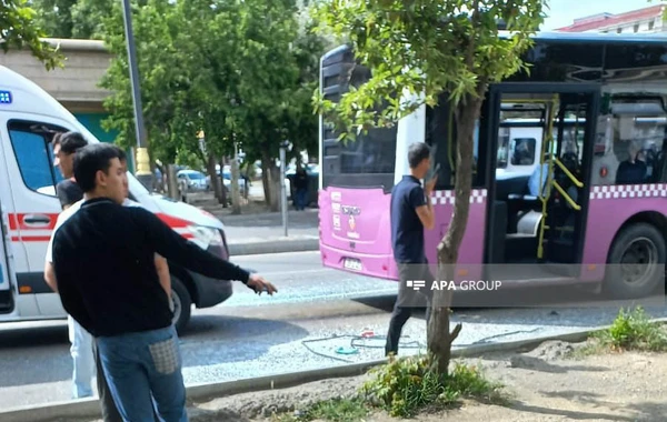 Bakıda sərnişin avtobusları TOQQUŞDU: Xeyli sayda yaralılar var - FOTO