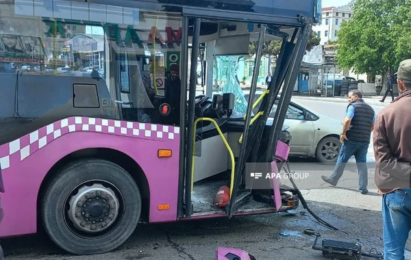 Bakıda sərnişin avtobusları TOQQUŞDU: Xeyli sayda yaralılar var - FOTO