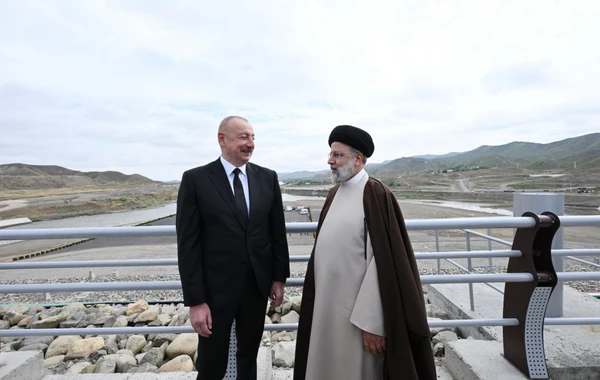 İlham Əliyev və Seyid İbrahim Rəisi Azərbaycan-İran dövlət sərhədində görüşüblər - FOTO