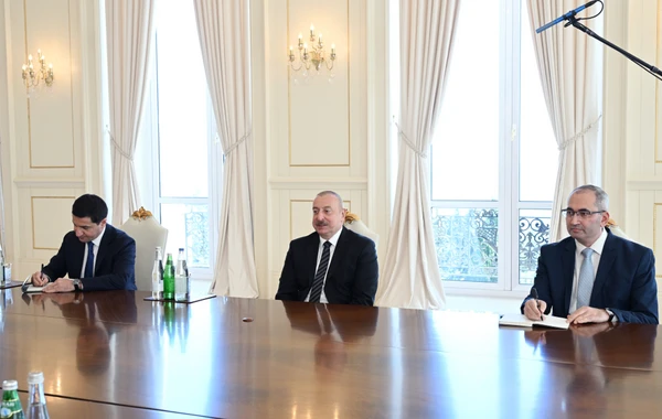 Prezident İlham Əliyev Latviya Seyminin sədrinin başçılıq etdiyi nümayəndə heyətini qəbul edib - FOTO
