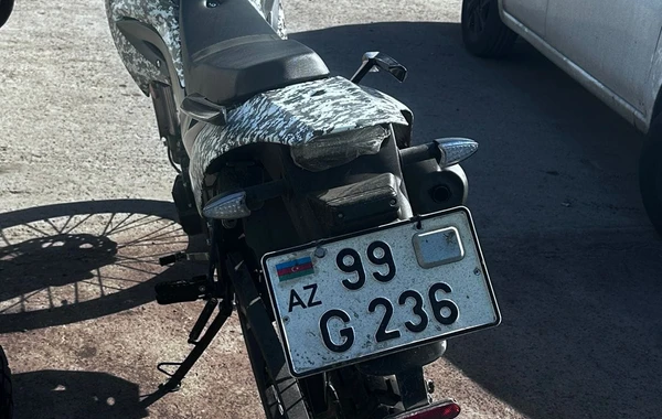Bakıda motosikletlə avtoxuliqanlıq edən şəxs həbs edildi - FOTO
