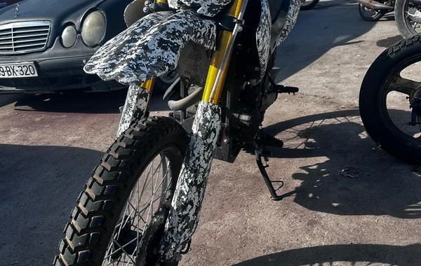 Bakıda motosikletlə avtoxuliqanlıq edən şəxs həbs edildi - FOTO