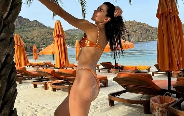 Nəsrin Cavadzadənin anası ilə istirahət görüntüləri - FOTO