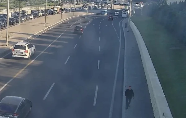 Bakıda tıxac olan yolların SİYAHISI - FOTO