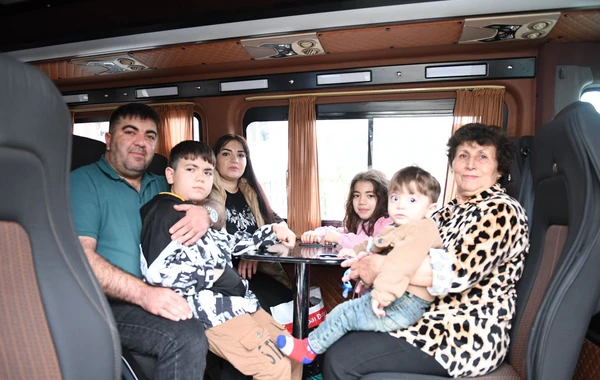 Еще 32 семьи вернулись в родную Шушу: им вручены ключи от квартир - ОБНОВЛЕНО + ФОТО