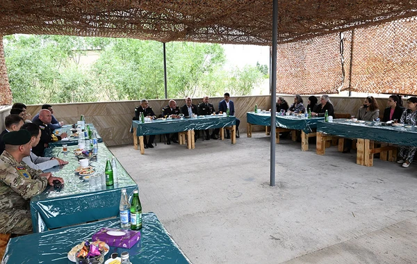 Müstəqillik Günü ərəfəsində hərbi hissələrin birində “Açıq qapı” günü keçirilib - VİDEO