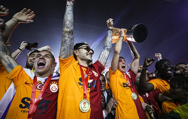 "Qalatasaray" "Fənərbağça"nı 14 dəfə ikinci edib - STATİSTİKA/FOTO