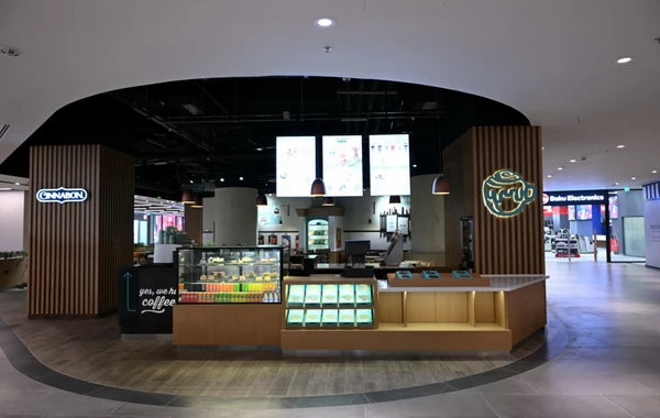 Ильхам Алиев и Мехрибан Алиева приняли участие в открытии торгового центра Crescent Mall в Баку - ОБНОВЛЕНО + ФОТО