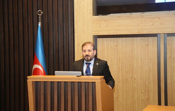 Dövlət xəstəxanasında unikal hadisə - Cərrahi əməliyyat canlı yayımlanıb - FOTO