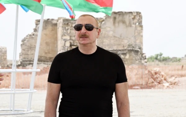 Президент Ильхам Алиев заложил фундамент села Немирли Агдамского района - ОБНОВЛЕНО + ФОТО