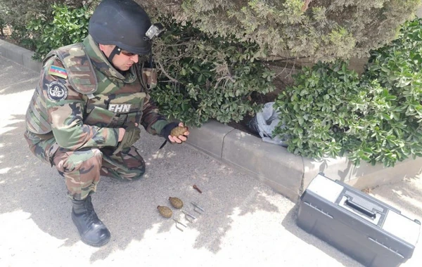 Bakıda döyüş tətbiqinə yararlı əl qumbarası və partladıcı aşkarlanıb - FOTO/VİDEO