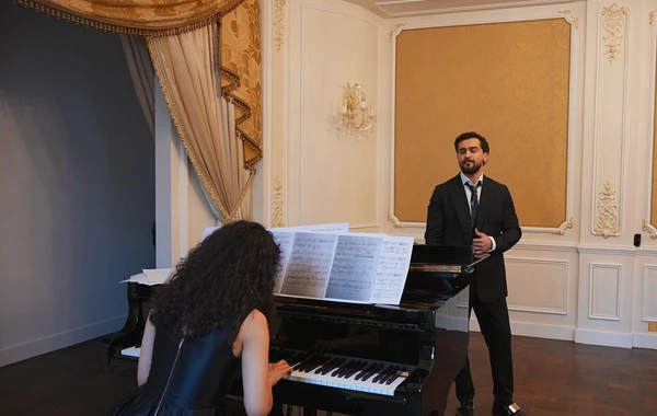 Parisdə Azərbaycanın müstəqilliyinin 106 illiyinə həsr olunmuş konsert keçirilib - FOTO
