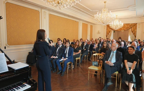 Parisdə Azərbaycanın müstəqilliyinin 106 illiyinə həsr olunmuş konsert keçirilib - FOTO