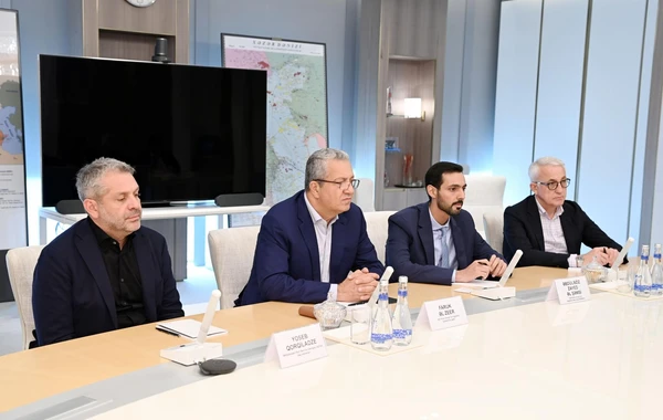 SOCAR BƏƏ şirkəti ilə xam neft, neft məhsullarının logistikasını müzakirə edib - FOTO