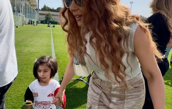 Tünzalə Ağayeva Qurban Qurbanovla görüşdü - FOTO/VİDEO