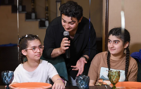 “Global Media Group”un təşkilatçılığı ilə valideyn himayəsindən məhrum olmuş uşaqlar üçün tədbir keçirilib - FOTO